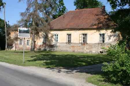 Bathyjanijev dvorec na Tišini